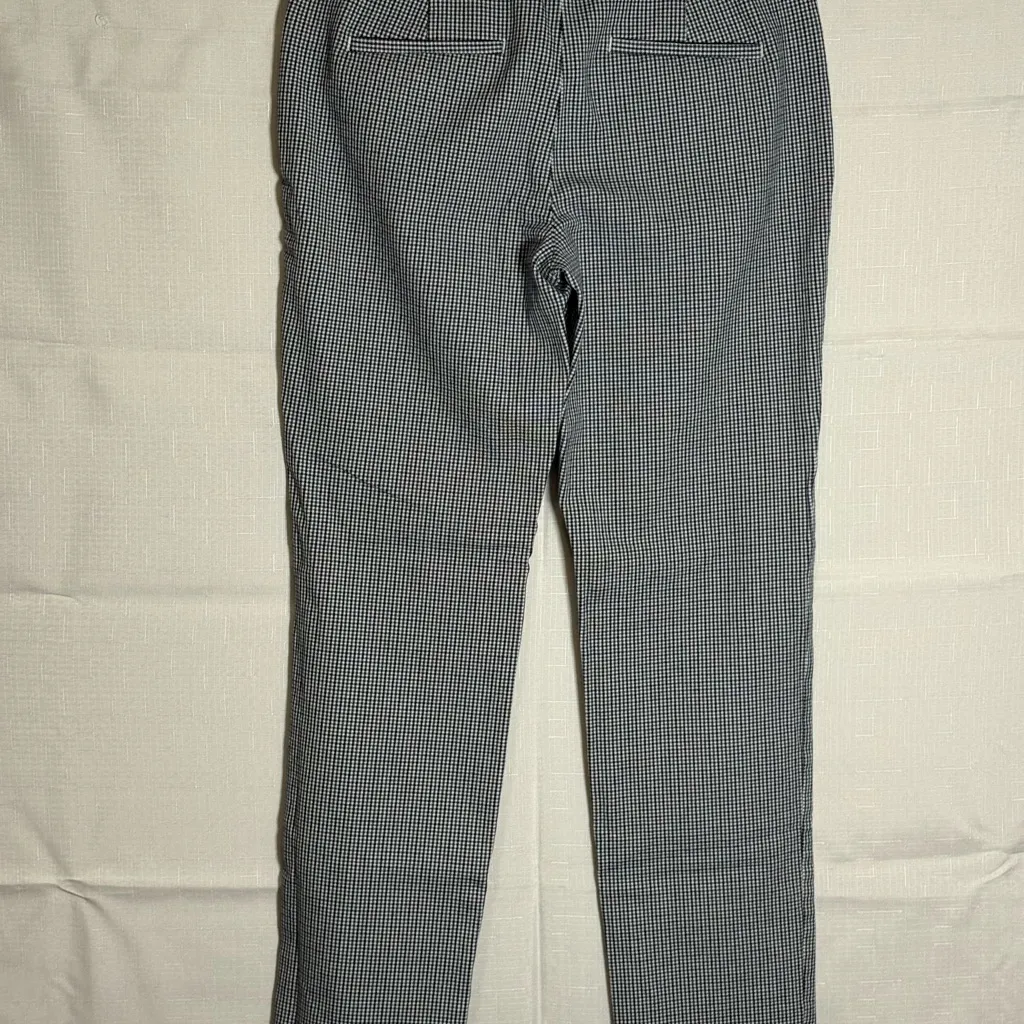 Banana Republic Black and White Dress Jumpsuit - Image 3