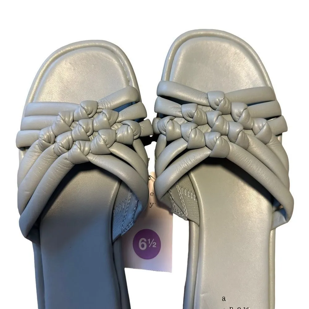 a new day Light Blue / Dulce Sandals -‎ Size 6.5 NWT - Image 4