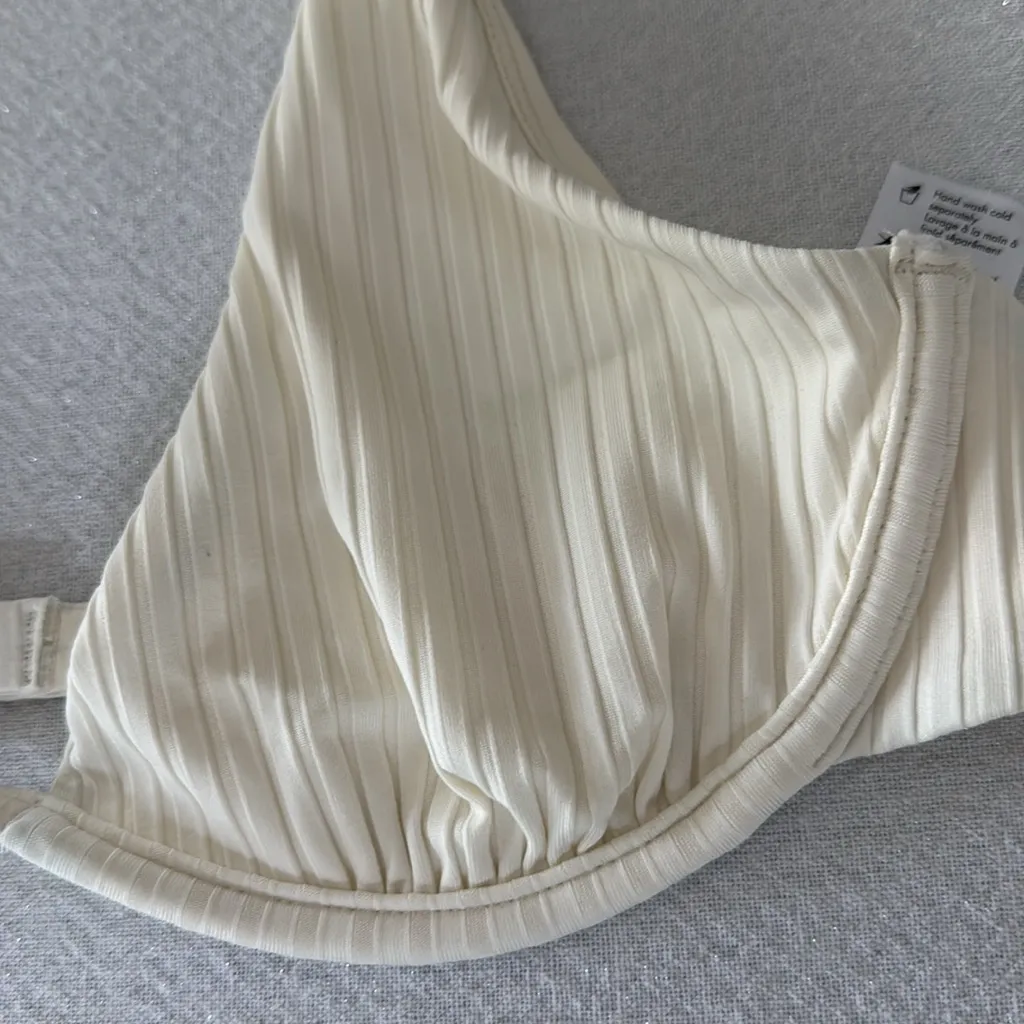 L*SPACE Isa Bikini Top, Size Large, $119 - Image 12