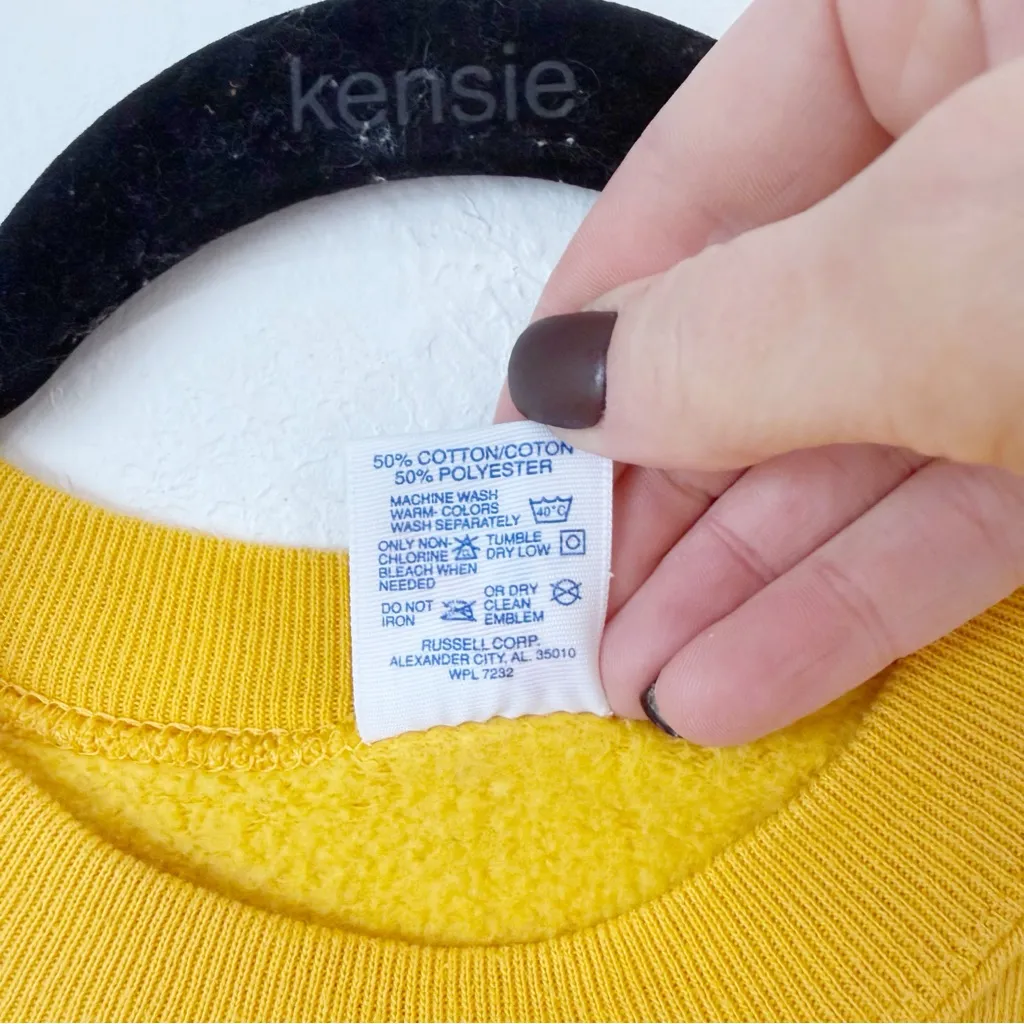 Vintage 1994 Florida State Bugs Bunny Sweatshirt Sz M Yellow Size M - Image 5