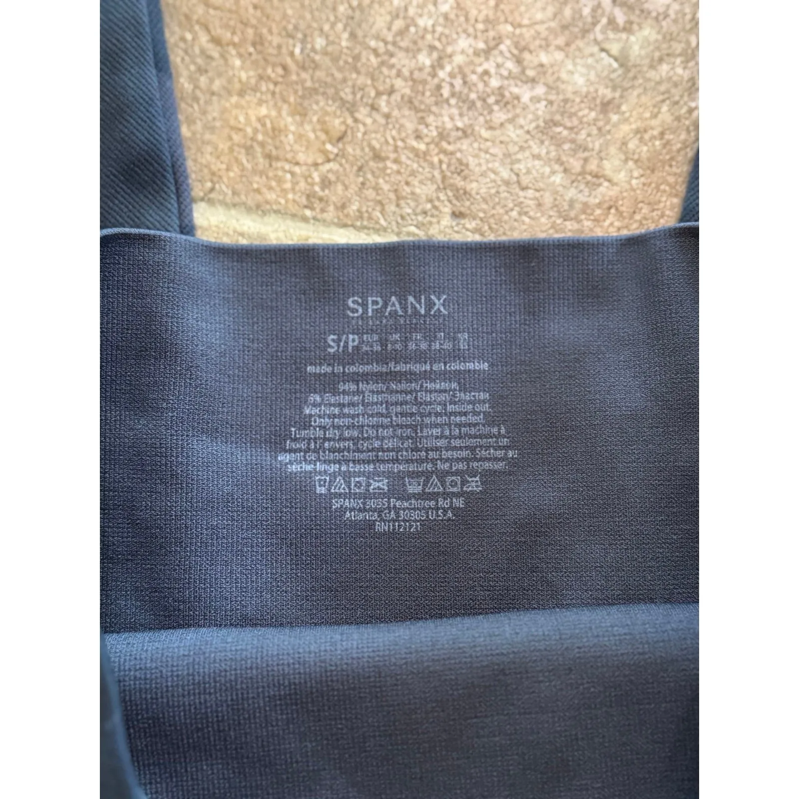 Spanx Look At Me Now Leggings Black Camo Size Small - Image 8