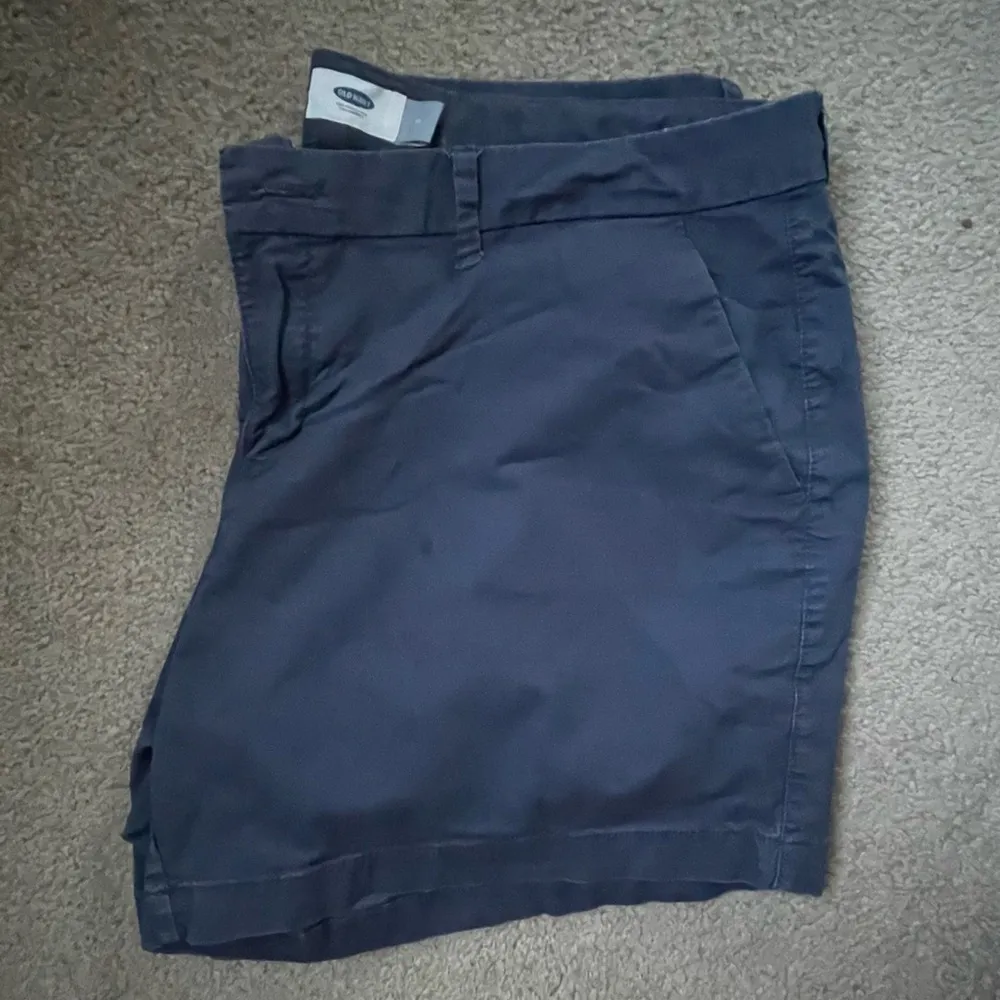Women’s Old Navy Blue Chino W/Pockets Front & Back Zipper & Button Casual Shorts - Image 5