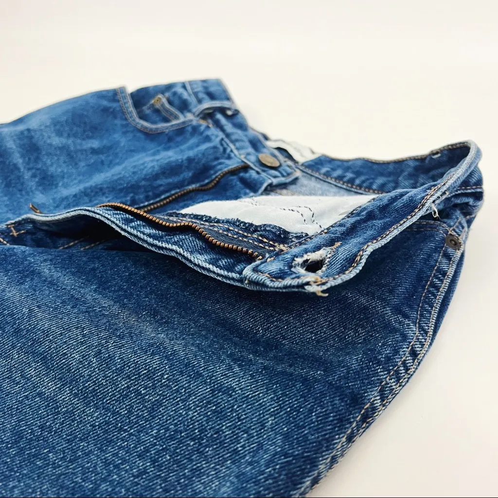 Vintage 90’s Calvin Klein High-Rise Jeans | Size 28 - Image 8