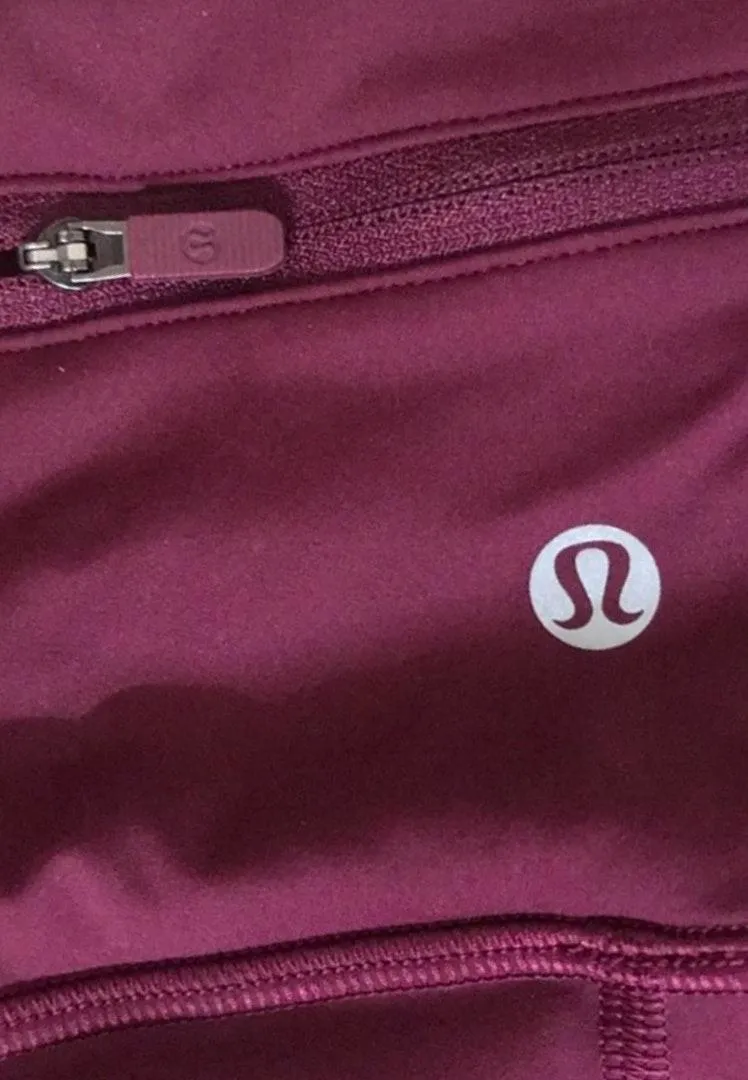 Lululemon Legging Capris Sz 10 - Image 6