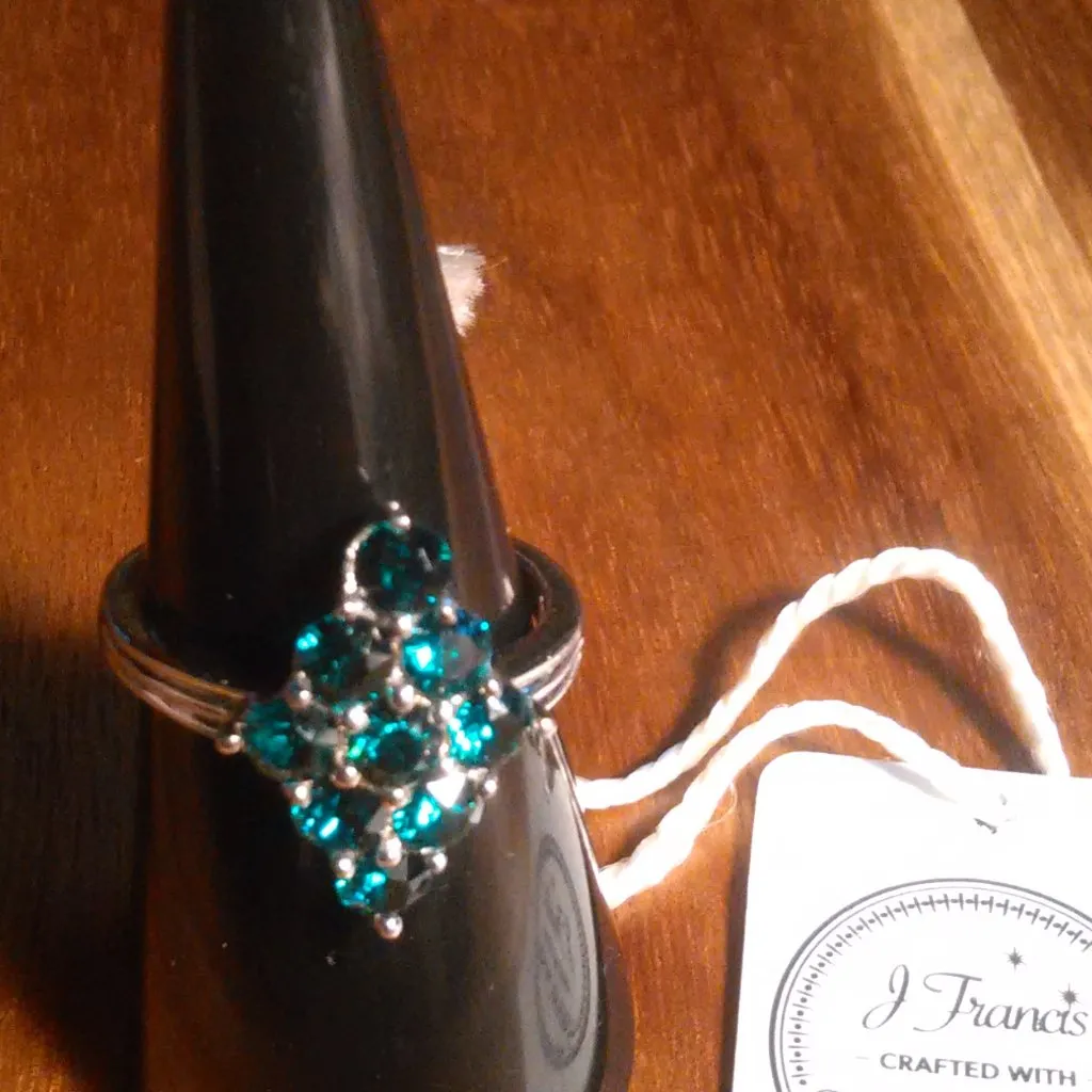 Swarovski Emerald Color Crystal Platinum Bond Ring (Size 7) - Image 11