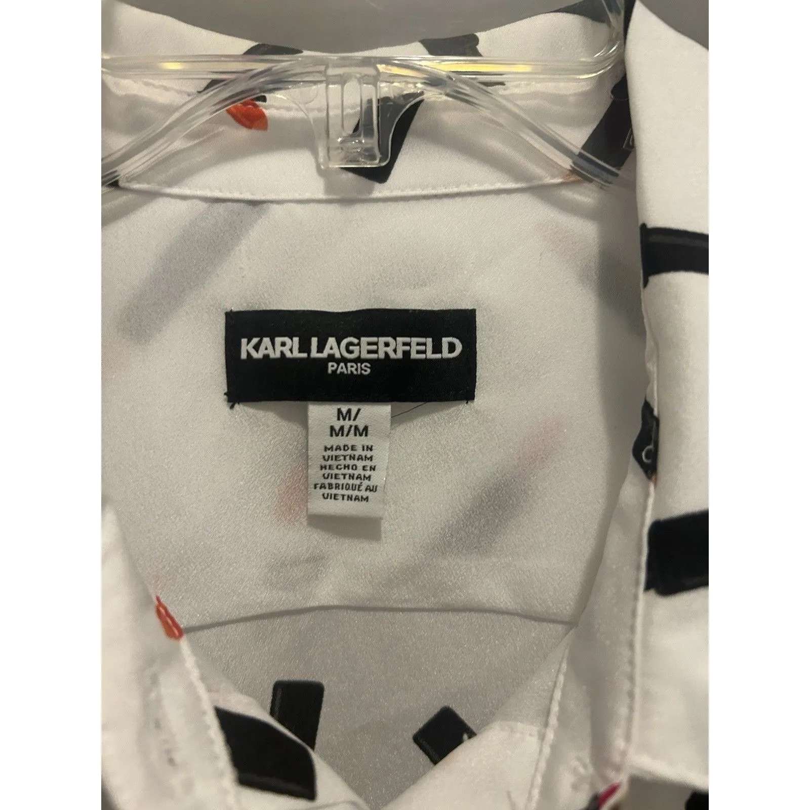 Karl Lagerfield Lipstick Print Shirt Size Medium White Long Sleeve Whimsy Corp - Image 2
