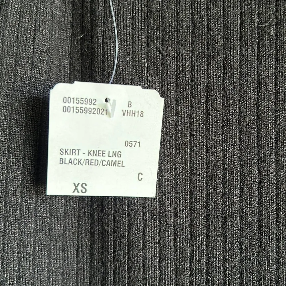 Forever 21  ribbed midi skirt - Image 6