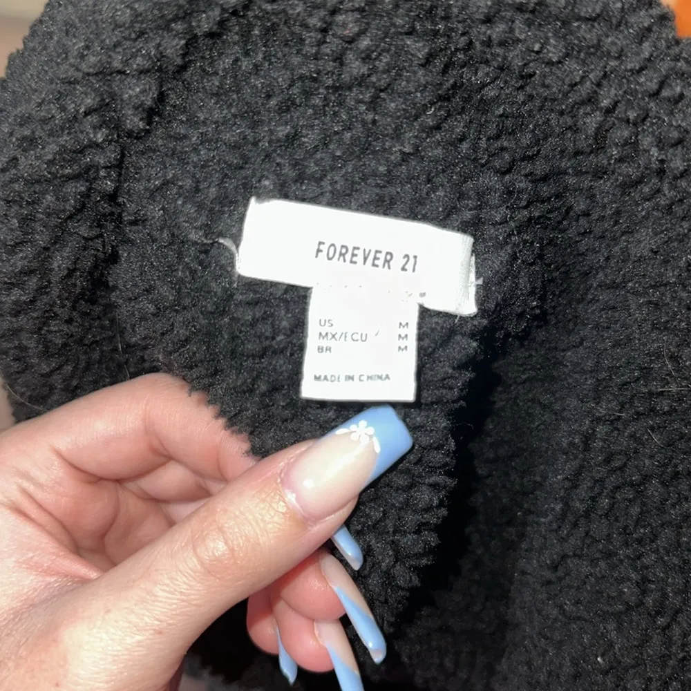 Sherpa Lined Black Acid Washed Denim Jacket - Image 5