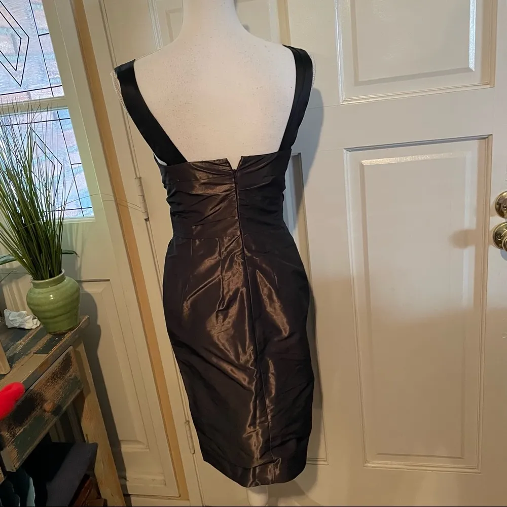 Banana Republic Women’s Sleeveless Dress - Image 4