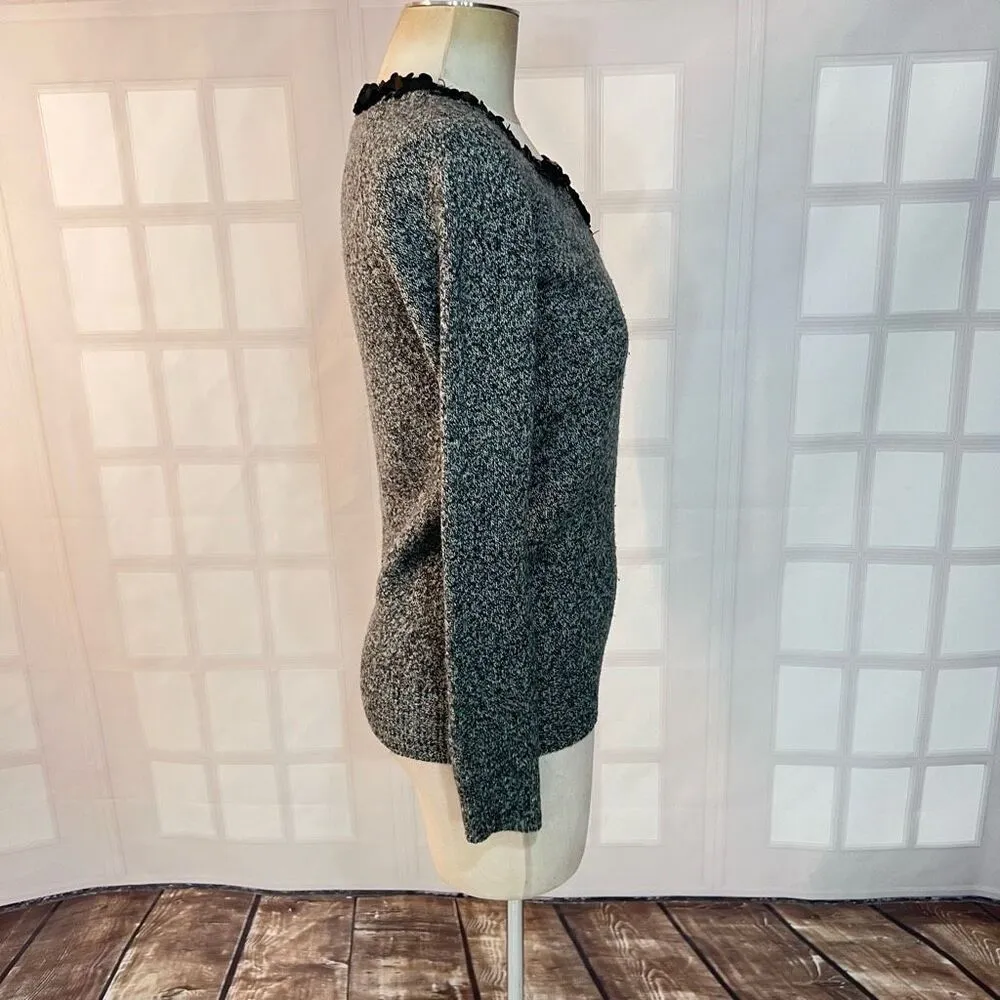 J. Crew Gray Embellished Neckline Lambs Wool Long Sleeve Sweater Size XS - Image 5