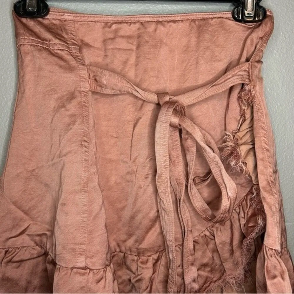 Free People One pink satin raw distressed hem mini wrap skirt size XS 0 - Image 4