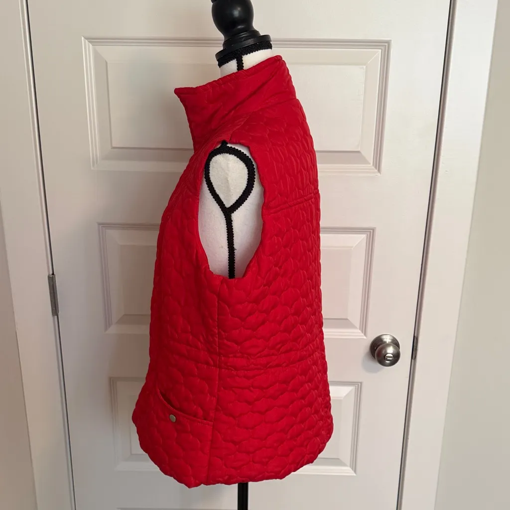 New Direction| Vibrant Red Quilted Women's Vest with Pockets Size L - Image 3
