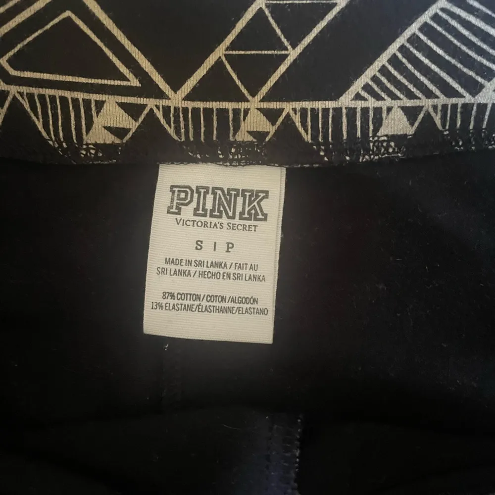 Victoria’s Secret (PINK) Tribal Print Leggings, Size Small - Image 5