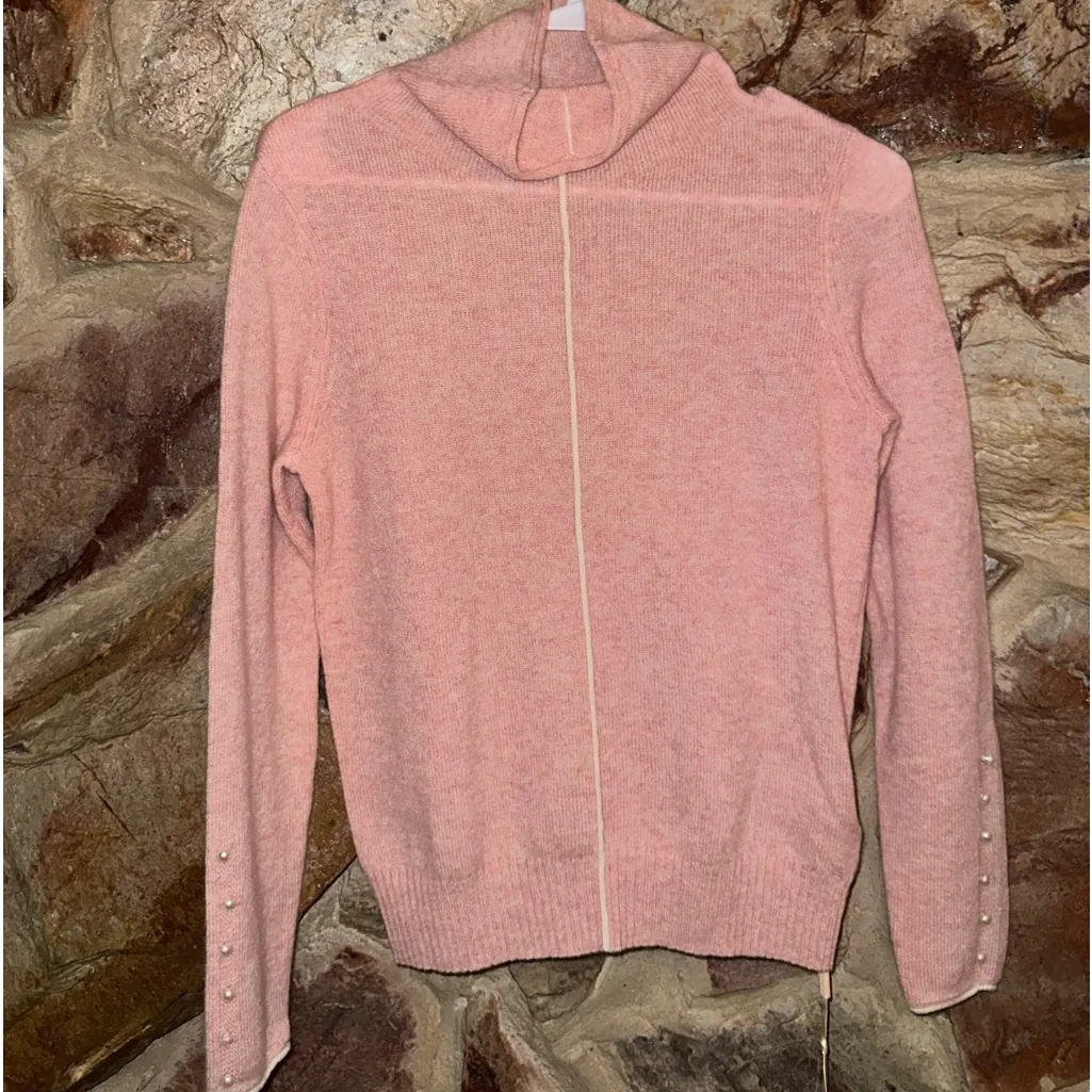 100% Cashmere Pearl Buttoned Sweater Pink Size M - Image 2