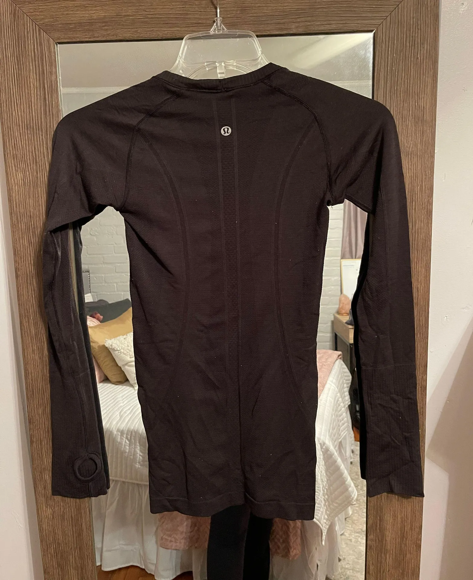 Lululemon Black SwiflyTech Long Sleeve - Image 2
