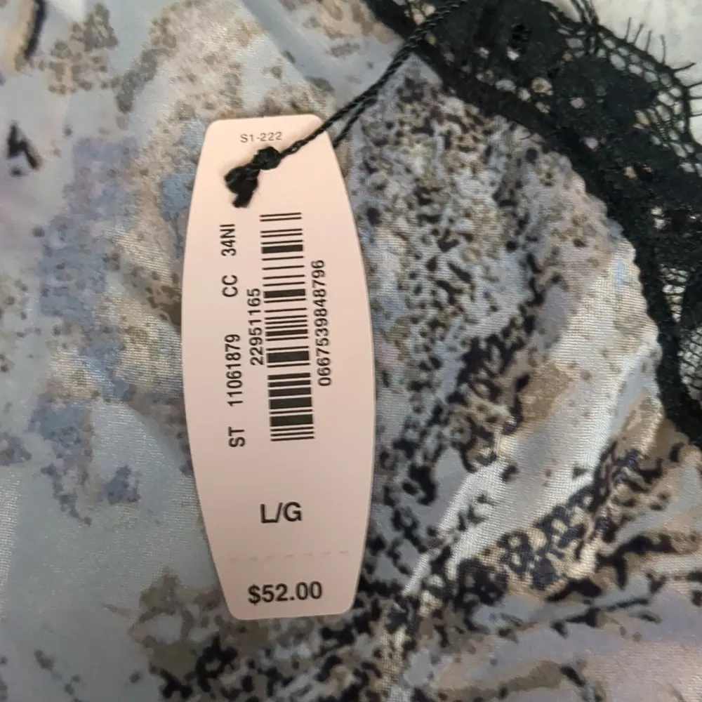 Victoria's Secret Cheetah print lace slip size large - Image 5