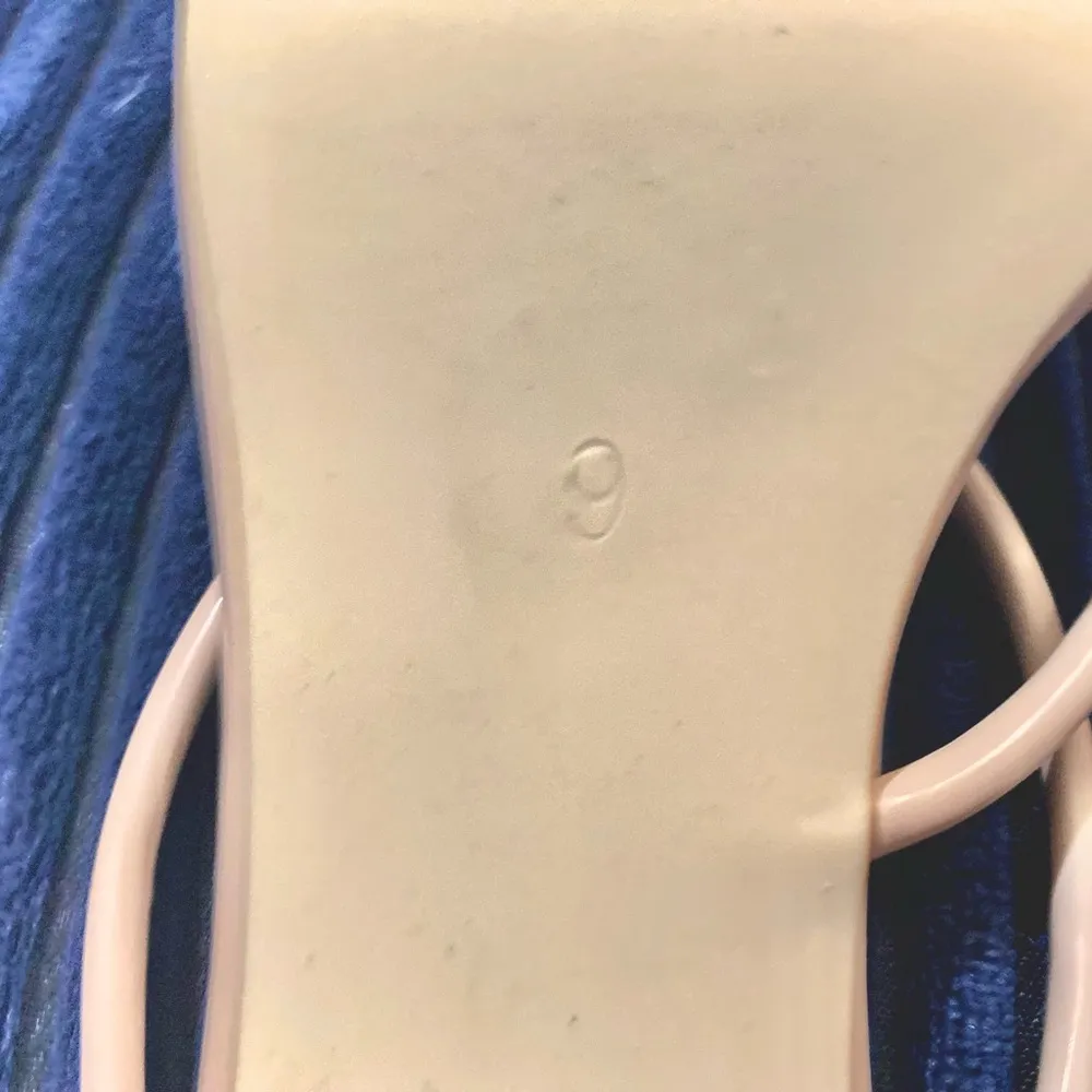 NWOT  Women's Size:9 Tan Square Toe Strappy Heels - Image 10