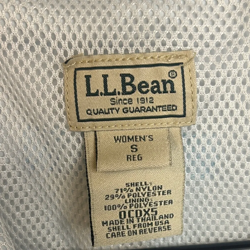 L.L. Bean Blue Women’s S Quick Dry Fishing Hiking Outdoors Shirt with Pockets - Image 3