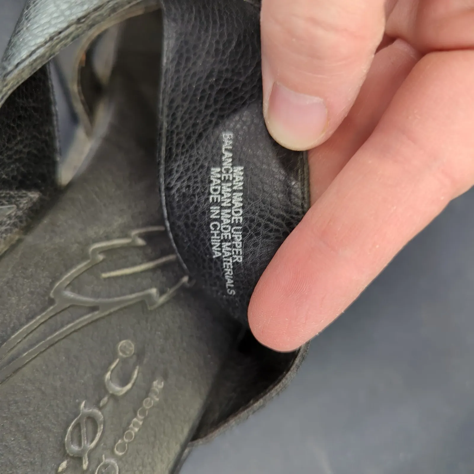 BOC Born Siene Black Faux‎ Leather Sandals Slip - Image 8