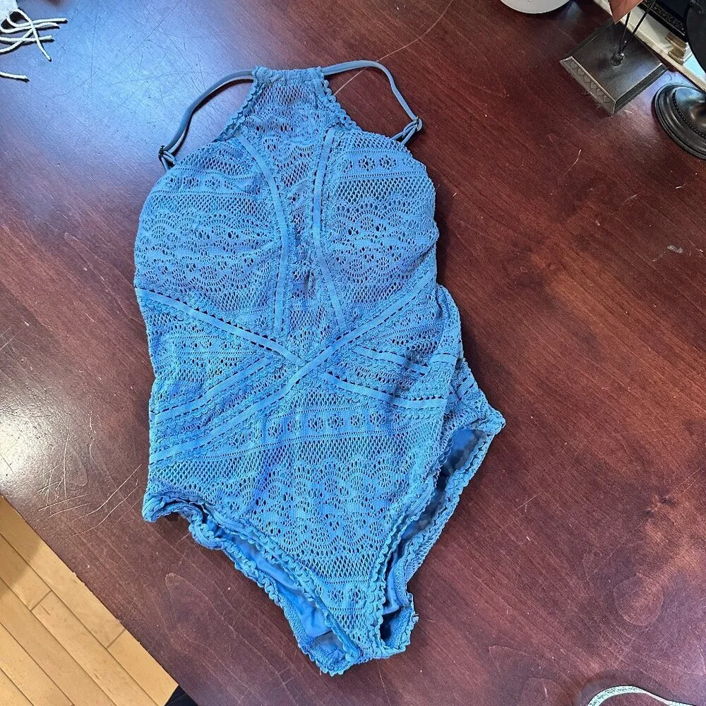 BECCA SWIM Color Play High Neck One Piece Swimsuit Blue Crochet Size Medium - Image 2