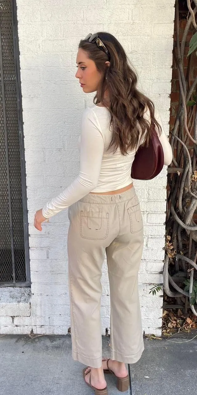 Y2K  capri wide leg cargo pants with a tie waist size 6 - Image 5