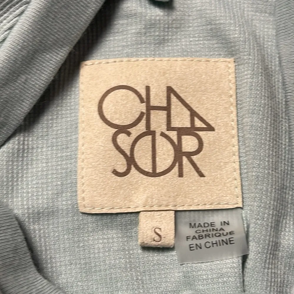 Chaser Double V Green Muscle Tee/Tank - Image 3