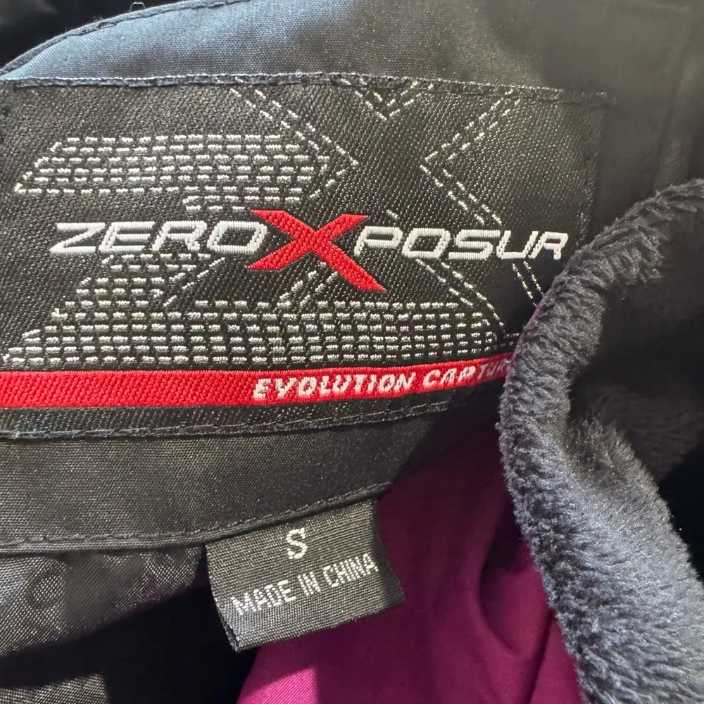 Zero Xposure Insulated Women's Jacket - Image 5