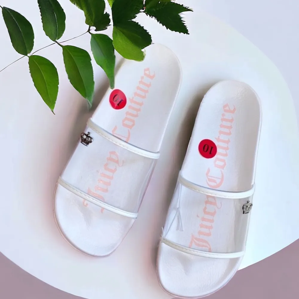 NEW Juicy Couture Wyndow Slide Clear Slip On Logo Sandal - Image 3
