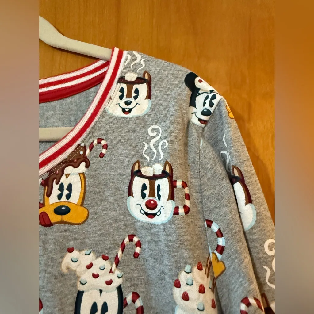 Disney Pajama Top Shirt Holiday Christmas Cocoa Desserts Mickey Minnie Mouse NWT - Image 9