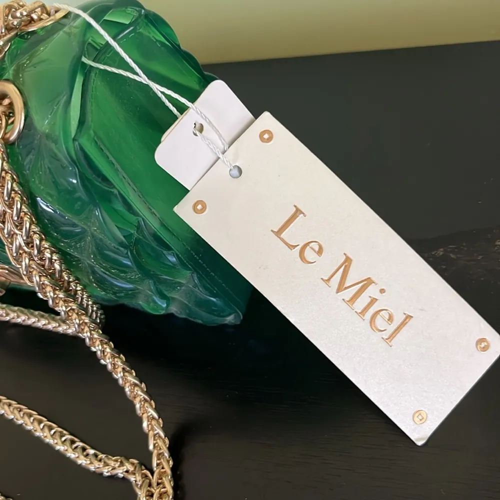 Le Miel Green Gel Crossbody Bag With Gold Chain - Image 2