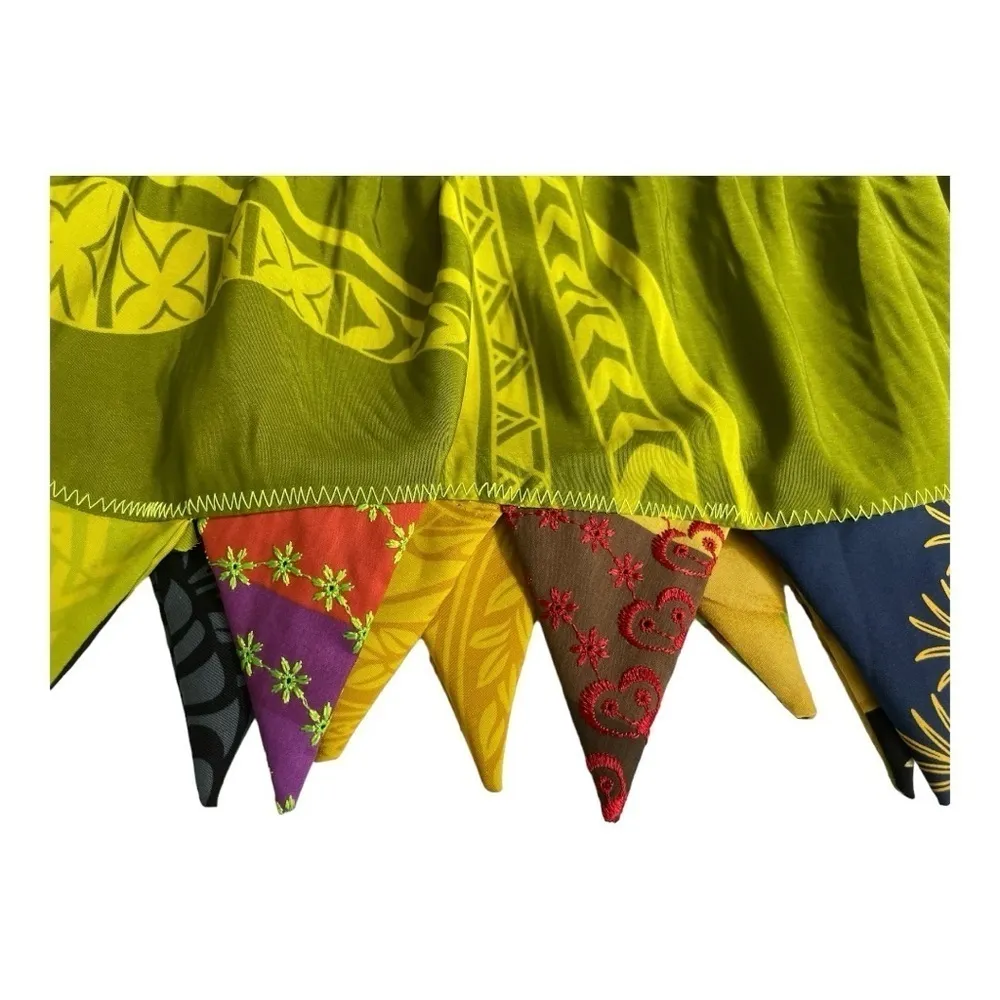 Floral Patchwork 
Skirt Size M Tropical Vacation - Image 6