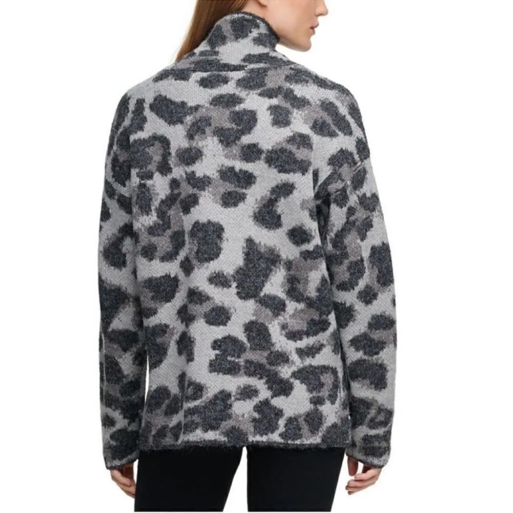 NWT DKNY Womens Gray Long Sleeve Turtleneck Sweater - Image 2