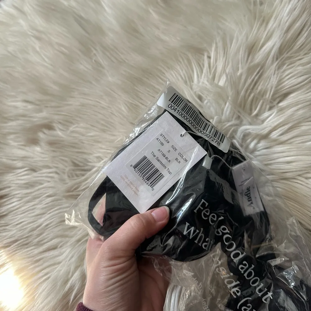 ANDIE The Santorini Top In Black - Image 5