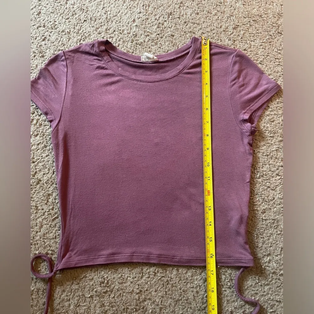 Garage Cropped Short Sleeve Top with String Wrapped Waist Trim - Image 6