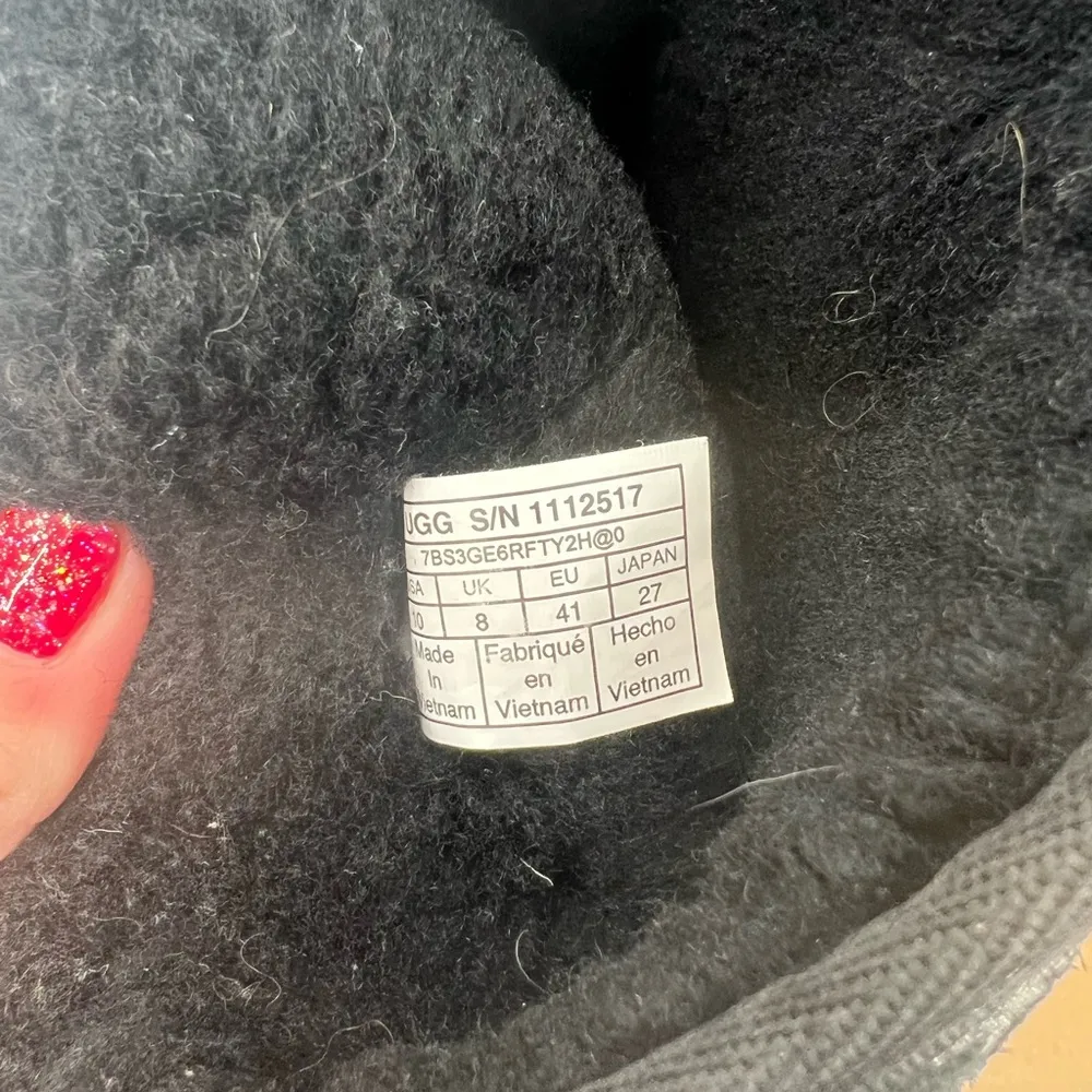 Ugg Classic Short Zodiac Boot 10M - Image 8