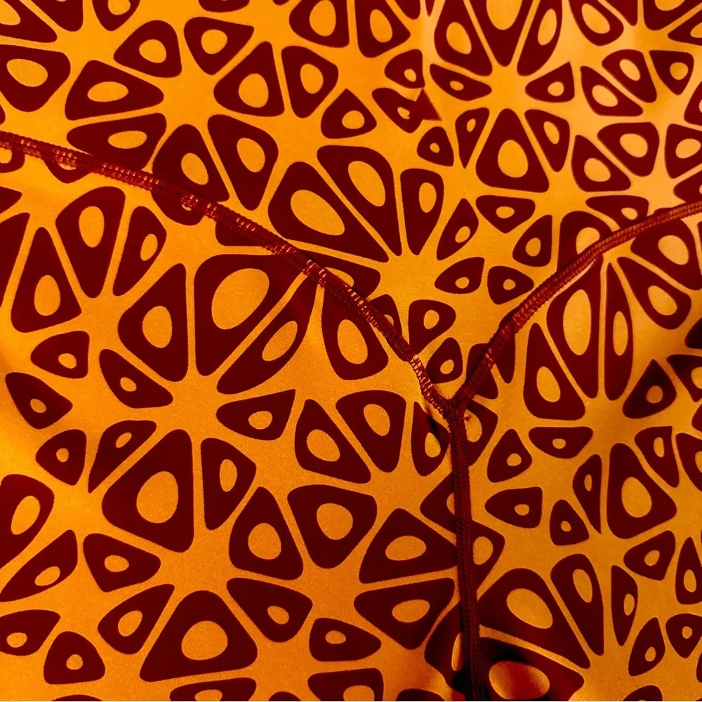 Balance Athletic Leggings Vitality x Cosmopolitan Ascend Pant Wildberry Size XL - Image 4