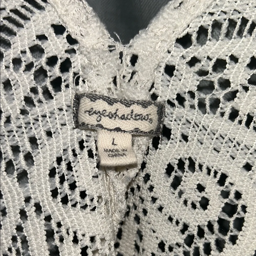 Eyeshadow Ivory Lace Open-Front Blouse - Image 2