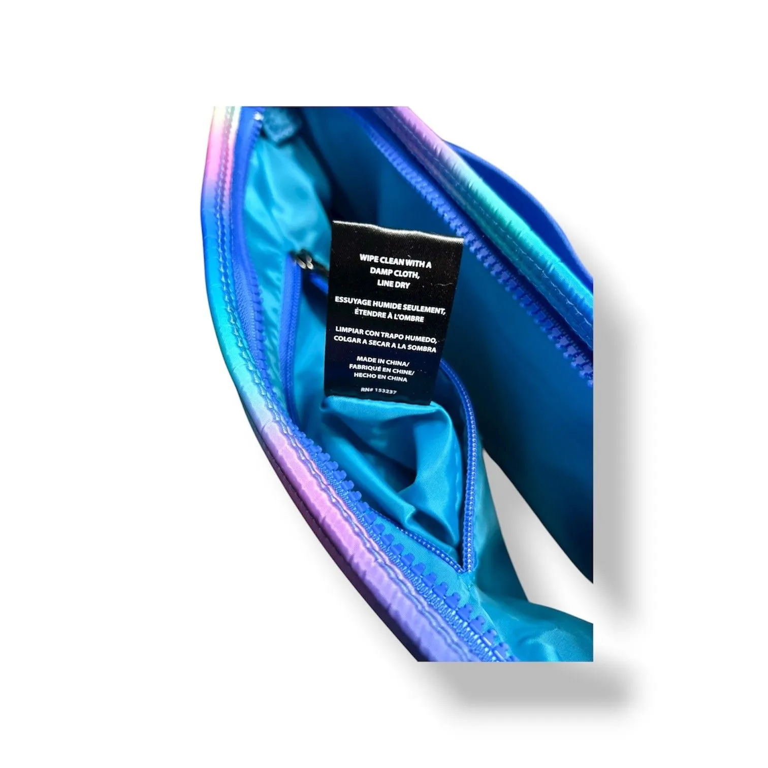 New Think Royln Bank Street XL Crossbody Bag Blue Lagoon Ombre Quilted RFID - Image 14