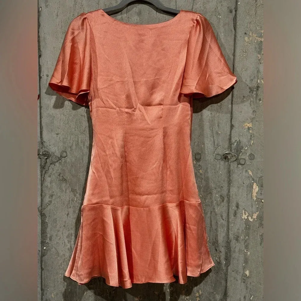 Free People Peach Scarlett V-Neck Wrap Style Mini Dress Size Small NWOT - Image 2