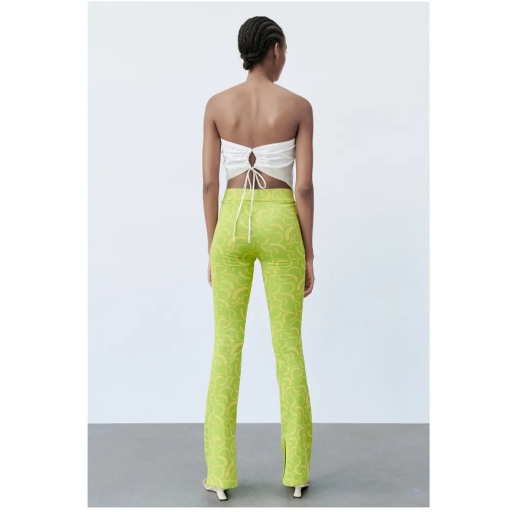NWT ZARA HIGH RISE FLARED JACQUARD PANTS  GREEN - Image 4