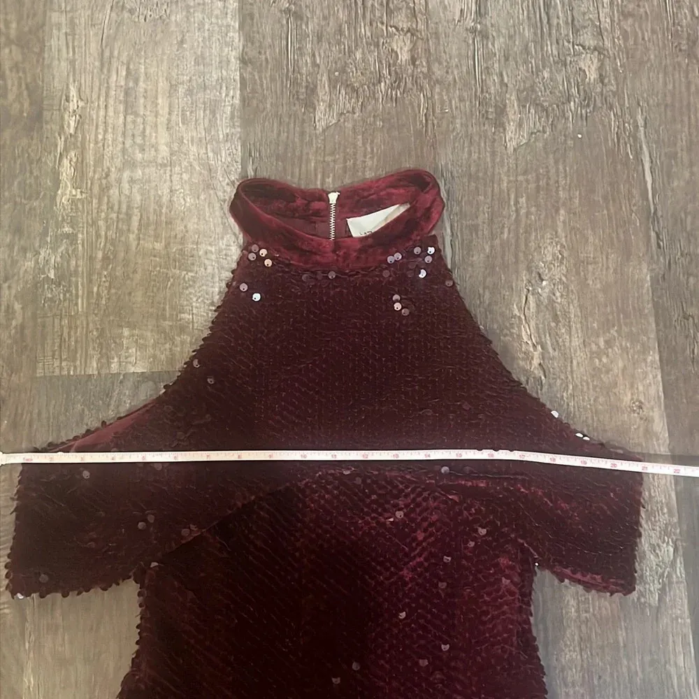 NWT Lavish Alice Purple Velvet Sequin Dress - Image 10