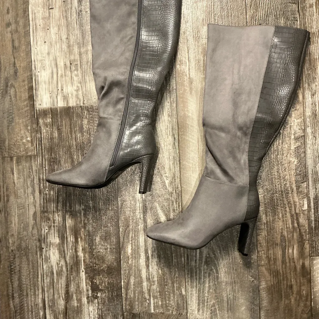 Journee Collection Wide Calf Women’s Boots Size 8.5 - Image 11