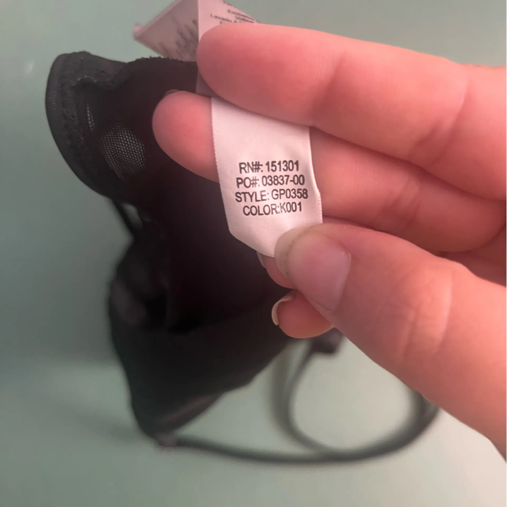 Good American Womens Black Keyhole Adjustable Unpadded Wireless Sports Bra 2/med - Image 5