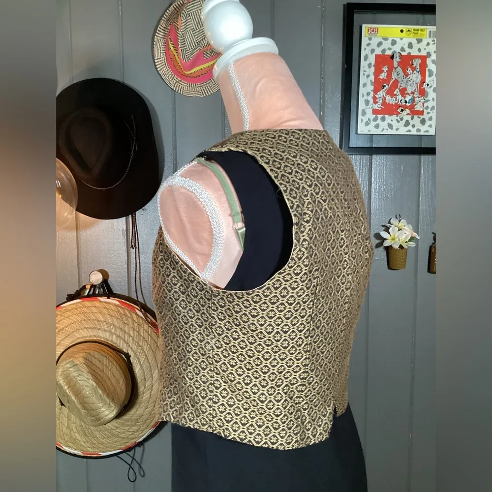 Gold Costume Vest Hook & Loop Closure Medium - Image 5