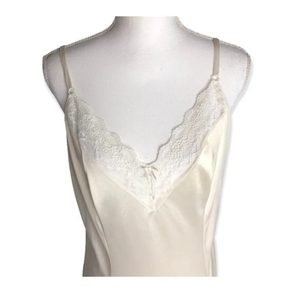 Maidenform Vintage 70's V-neck Lace Satin Full Slip Dress - Image 57