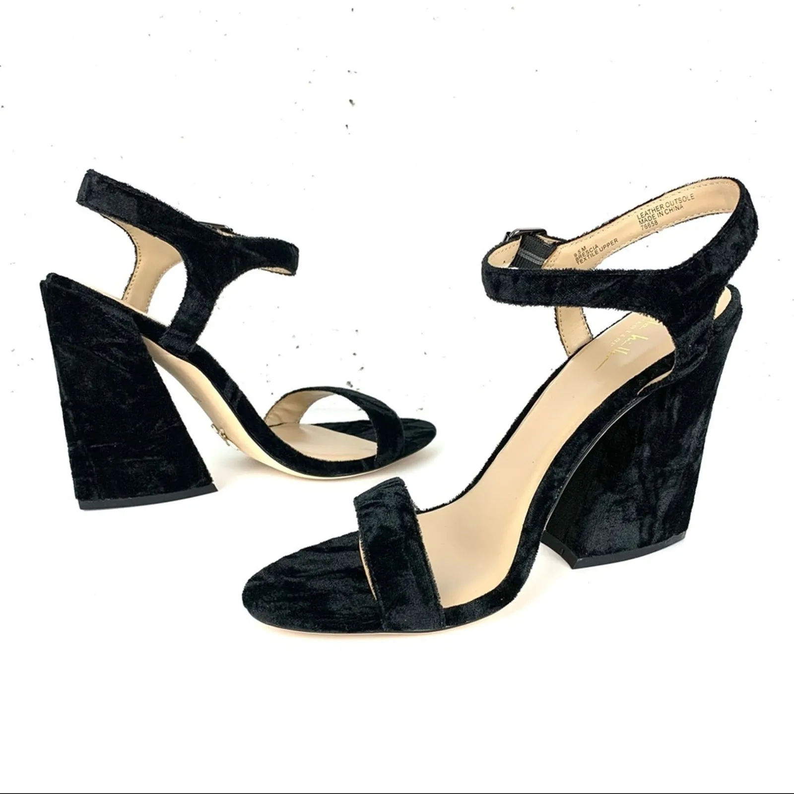 Nicole Miller Atelier Brescia Black Velvet Ankle Strap Heels Size 9.5 - Image 5