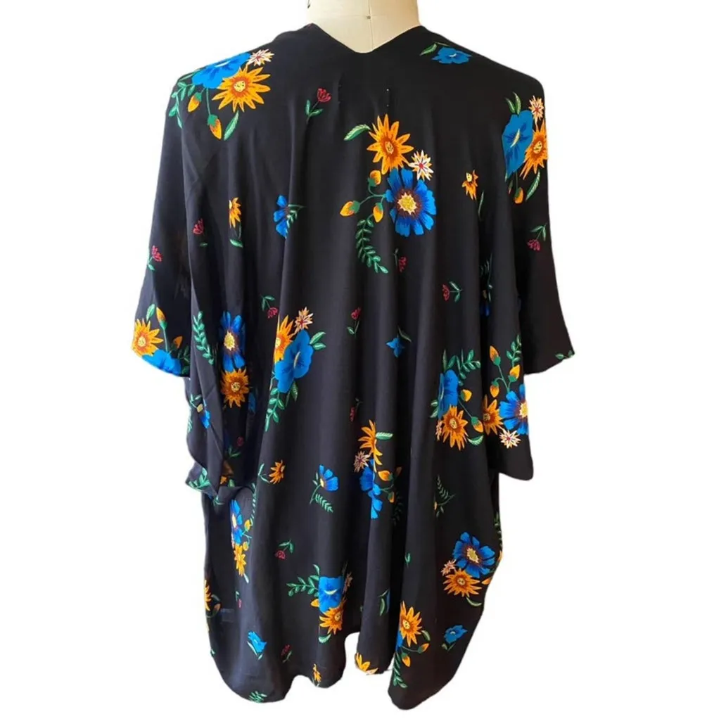 NWT ~ LOFT Black Floral Boho Shawl Cape Bohemian Coverup Wrap ~ Women's M / L - Image 4