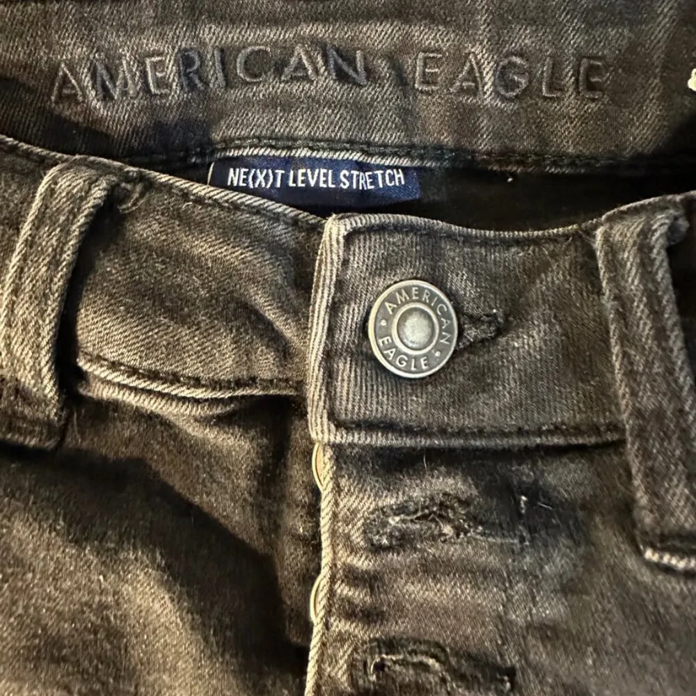 American Eagle Size 2 Button Fly Hi-Rise Shortie Stretch - Image 6