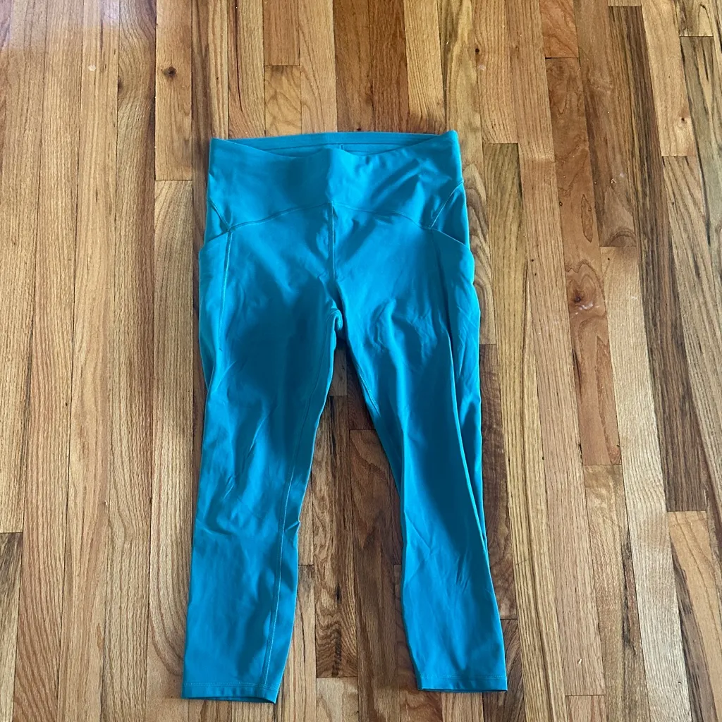 Lululemon leggings Hawaiian blue - Image 8