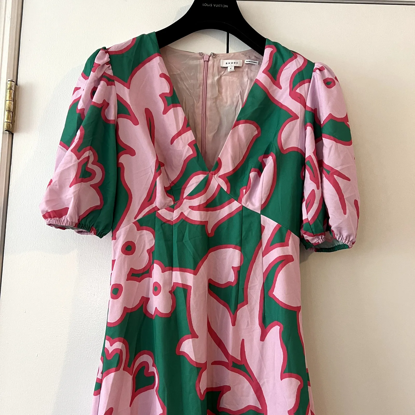 Rhode Ester Dress in Take It Easy Midi dress size 6 green pink CLM - Image 7